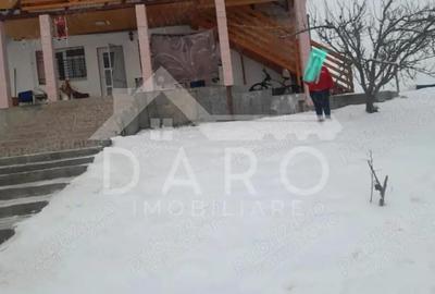 Casă cu 6 camere cu Teren 1200 Mp în Sângeorgiu de Mureș - 1