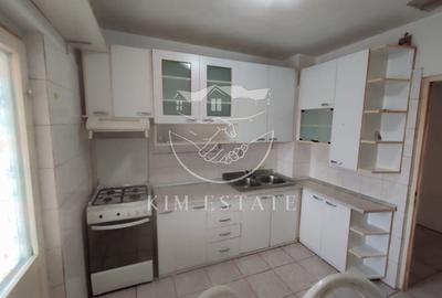 De vanzare apartament 2 camere 1 Mai - 4