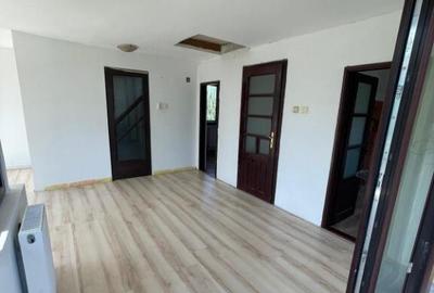 Casa 4 camere P+1E zona 3 Insule - 2