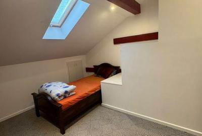 Apartament cu 4 camere, mobilat în Central - 11