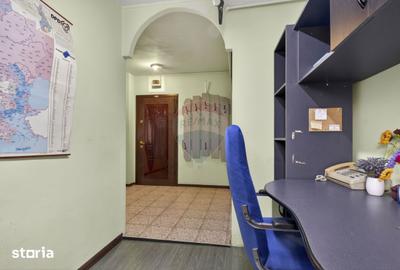 Apartament cu 5 camere în Micălaca - 15