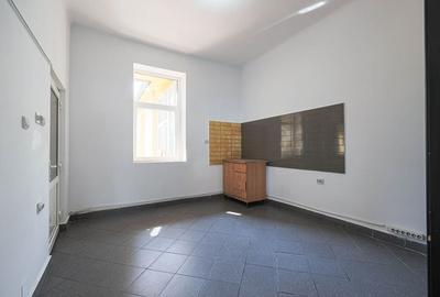 Locație excelentă: Spațiu comercial  Reprezentanță sau Închiriere. - 4