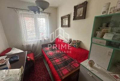 Apartament cu 3 camere decomandat în Cetate - 5