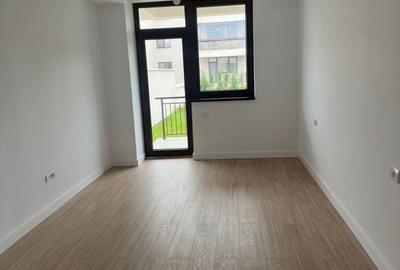 De inchiriat // Spatii de birouri // 8 locuri de parcare // Curte - 2