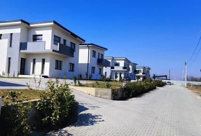 Casă cu 4 camere în Mănăstirea Doamnei - 3