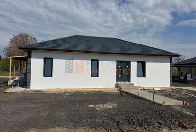 Casă individuală cu 4 camere cu Canalizare în Merei - 2