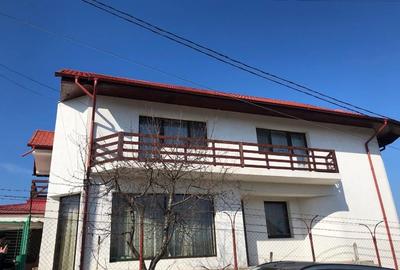 Casa /Vila  4 camere  P+1 - 4