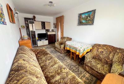 Apartament cu 3 camere semidecomandat în Central - 2