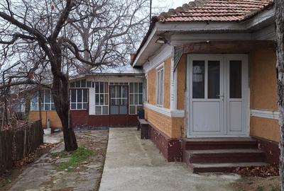 Casă cu 4 camere în Oreavul - 1