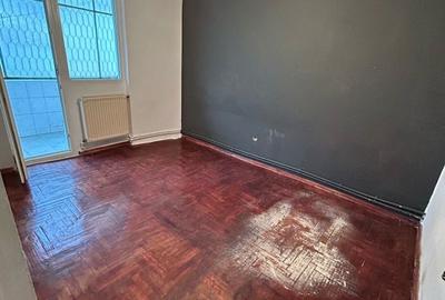 Apartament cu 3 camere decomandat în Central - 6