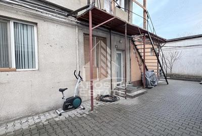 Apartament la casa curte comuna Dambovita - 2