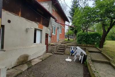 Casa de vanzare , Statiunea Breaza , Valea Prahovei - 7