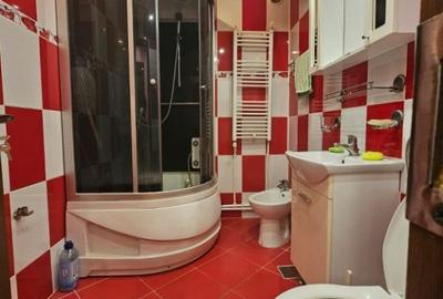 Apartament cu 2 camere decomandat în C5 - 15