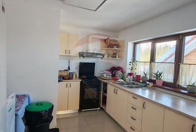 Spațiu comercial, de 180 mp, în Central - 17