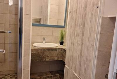 Apartament cu 2 camere decomandat în Central - 4