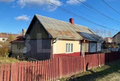 Casă cu 3 camere cu Teren 1048 Mp în Central - 5