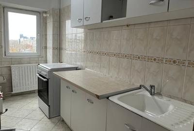 370€, metrou Timpuri Noi, spatioasa, zugravita - 6