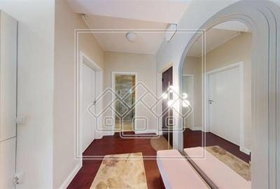 Apartament cu 3 camere decomandat în Șelimbăr - 7