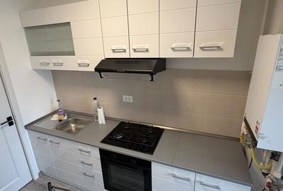 Garsonieră decomandată în Central