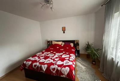 Casă cu 4 camere cu Teren 200 Mp în Brătianu - 4