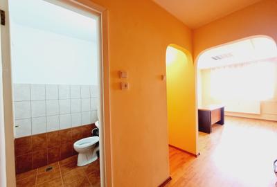 Garsonieră decomandată, mobilată în Țiglina 1 - 7