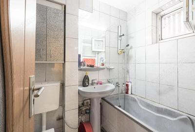 Apartament, la etajul 1, cu balcon spre zona verde, malul Muresului - 9