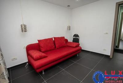 Apartament cu 3 camere decomandat în C5 - 6
