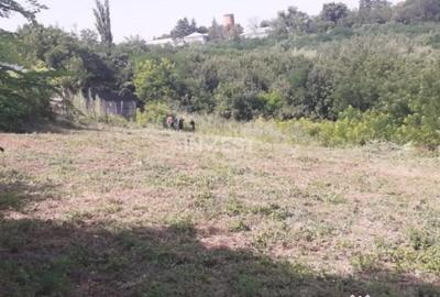 Teren de 985 mp, în Miroslava - 2