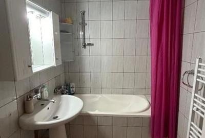 Apartament cu 2 camere decomandat, mobilat în 13 Septembrie - 10