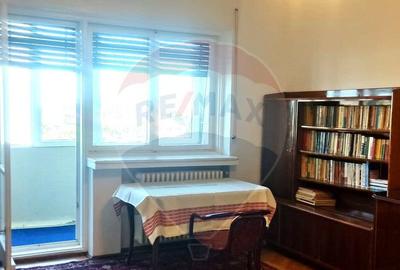 Apartament de inchiriat cu doua camere decomandate zona B... Apartament de inchiriat cu doua camere decomandate zona B... - 1