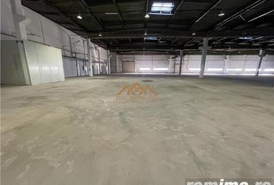 Spațiu comercial, de 3,000 mp, în Central - 3