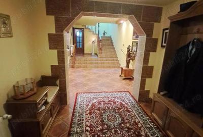 Casă în Central - 6