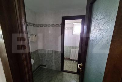 Casă cu 7 camere cu Teren 756 Mp în Central - 5