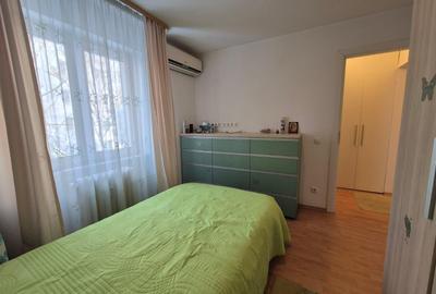 Apartament cu 3 camere decomandat în Titan - 5