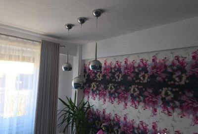 Apartament cu 2 camere decomandat în Rădăuți - 3