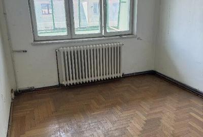 Vand apartament cu 3 camere - 10