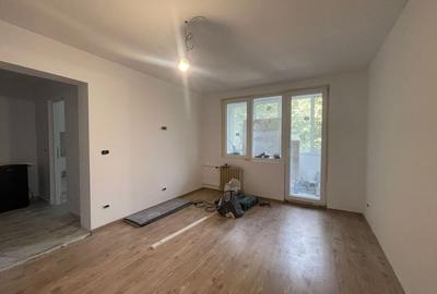 Apartament cu 2 camere semidecomandat în Pajura