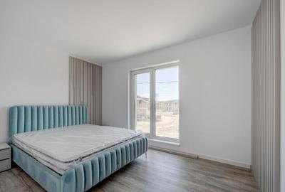 Casă cu 4 camere cu Canalizare în Niculești - 1