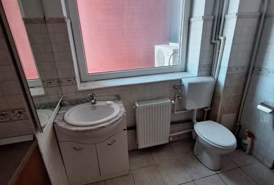 Bd. Mamaia , spatiu 43 mp., cladire exclusiva de birouri - 8