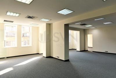 Casă individuală cu 10 camere cu Canalizare în Dorobanți - 3