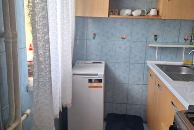 Apartament cu 3 camere semidecomandat în Calea București - 5