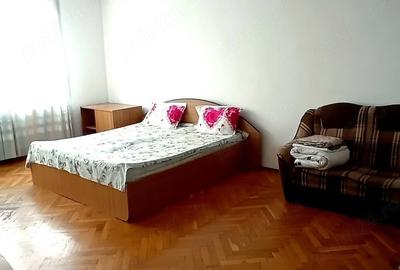 Apartament cu 3 camere decomandat în Griviței - 10