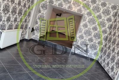 Spațiu comercial, de 520 mp, în Central - 11