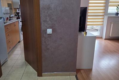 Garsonieră decomandată în Vitan - 4