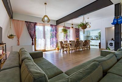 Casă individuală cu 4 camere cu Canalizare în Moieciu de Jos - 3