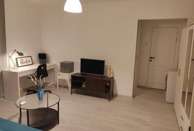 De închiriat – Apartament modern, ultracentral, COMISION O! - 4