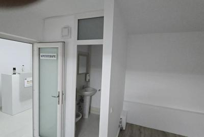 Apartament cu 3 camere decomandat, mobilat în Tei - 12