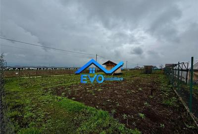 Teren de , intravilan, 401 mp, deschidere 24ml, Vorovesti, S - 6