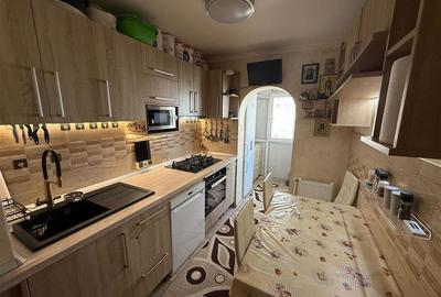 Apartament cu 2 camere decomandat în Dacia - 6