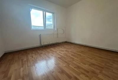 Blascovici - 2 Camere - Etaj intermediar - Centrala proprie - Bloc izolat - Reno - 2